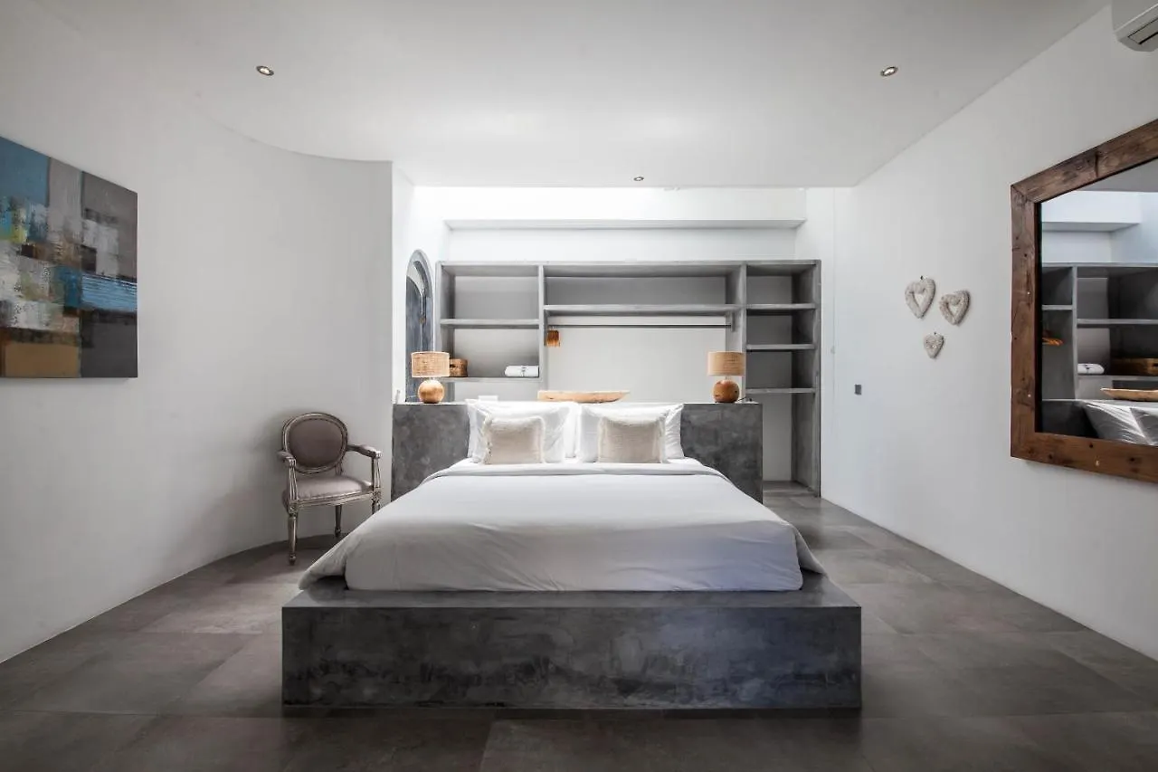 Villa Xaloc By House Of Winds - Stunning Balinese Retreat Next To Canggu Kerobokan  0*, Kerobokan (Bali) Indonesia