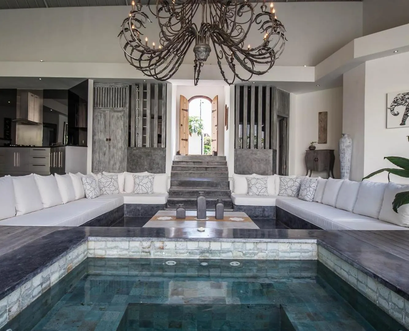 Villa Xaloc By House Of Winds - Stunning Balinese Retreat Next To Canggu Kerobokan